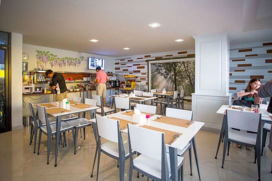 Triple B Boutique Residence