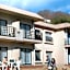Izu Ippeki lake lakeside terrace
