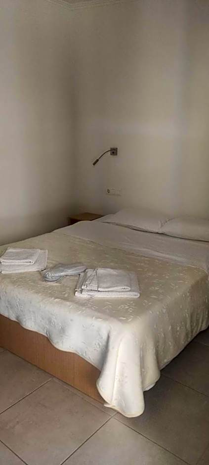 Escape – Nidri, GA