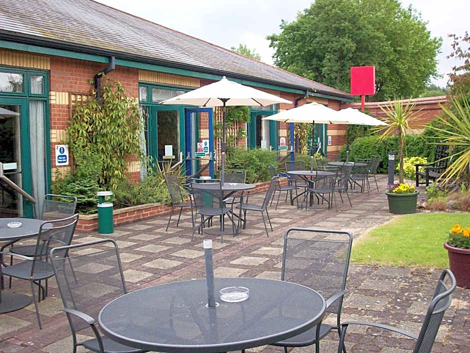 Wigan Oak Hotel by Belvilla