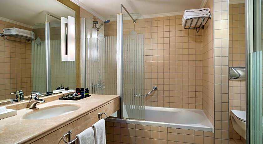 Kaya Istanbul Fair&Convention Hotel