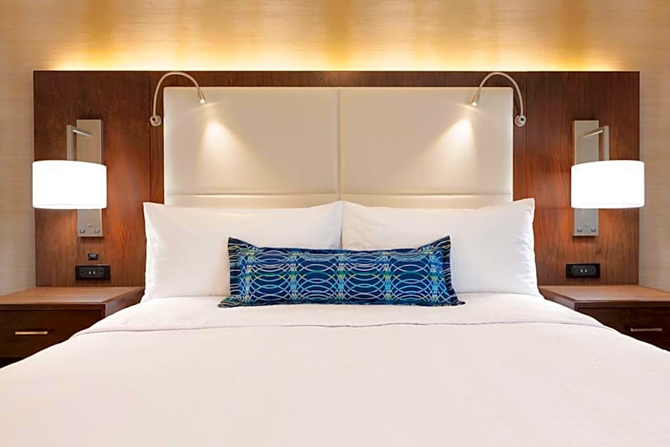 Homewood Suites By Hilton Arlington Rosslyn Key Bridge