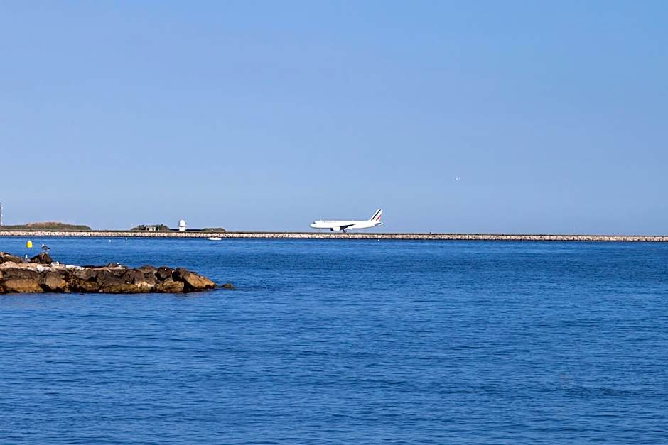 The Originals City, Hotel Galaxie, Nice Aeroport