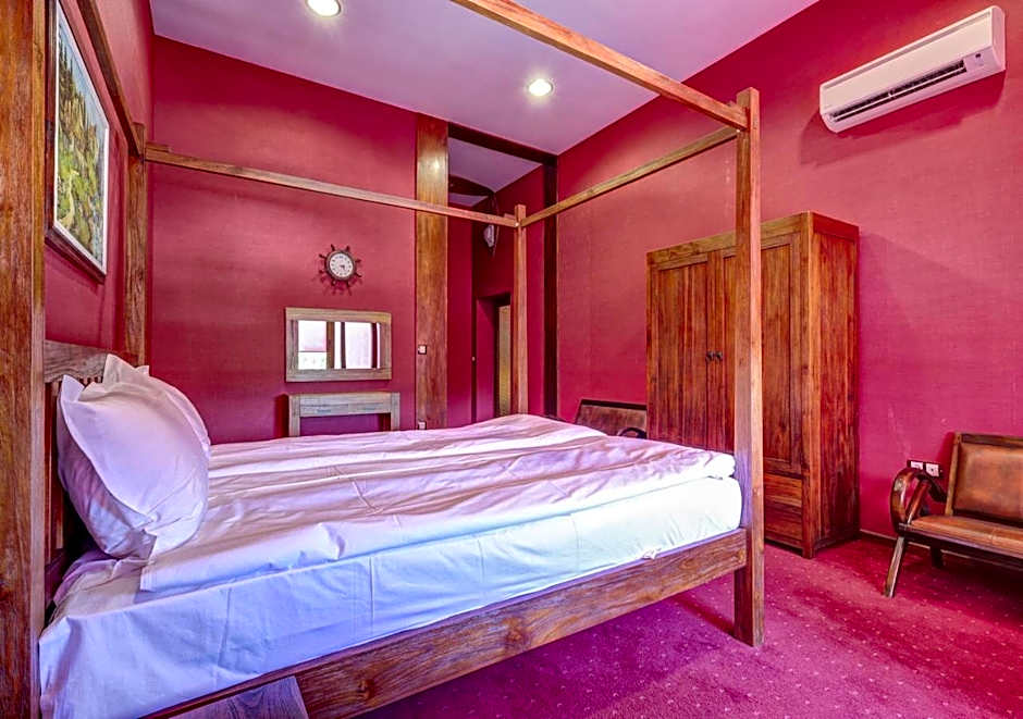 Continental Apartments