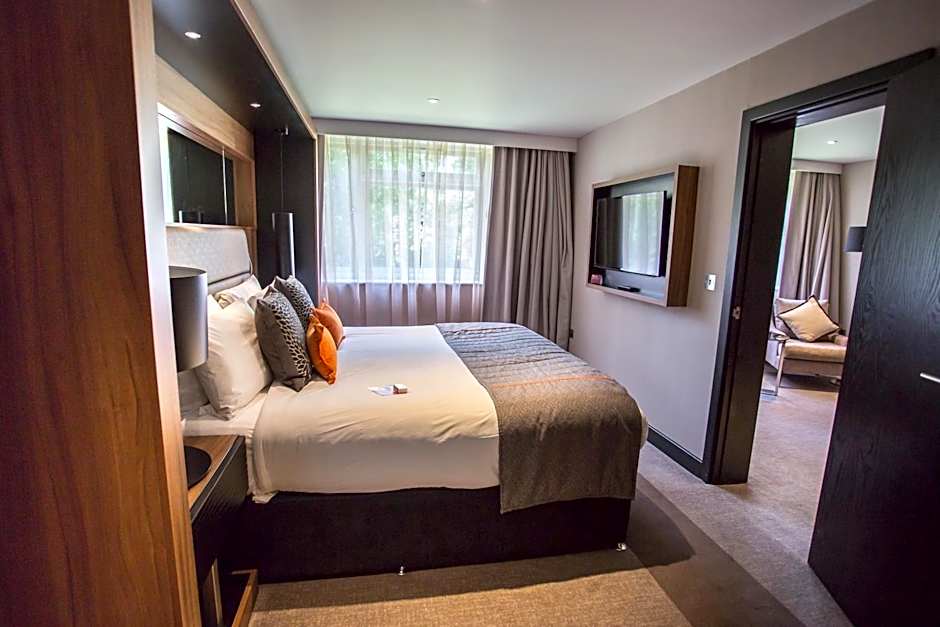 Crowne Plaza Gerrards Cross By IHG