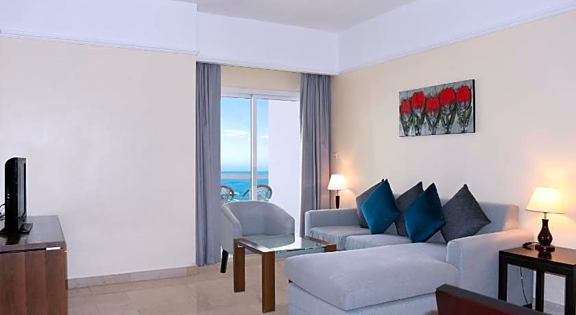 Ramada by Wyndham Beach Hotel Ajman