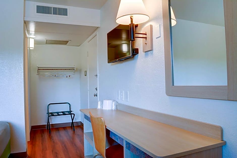 Motel 6-Springfield, OR - Eugene North