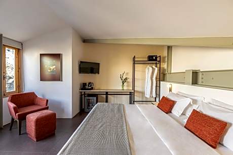 The Experience Suite