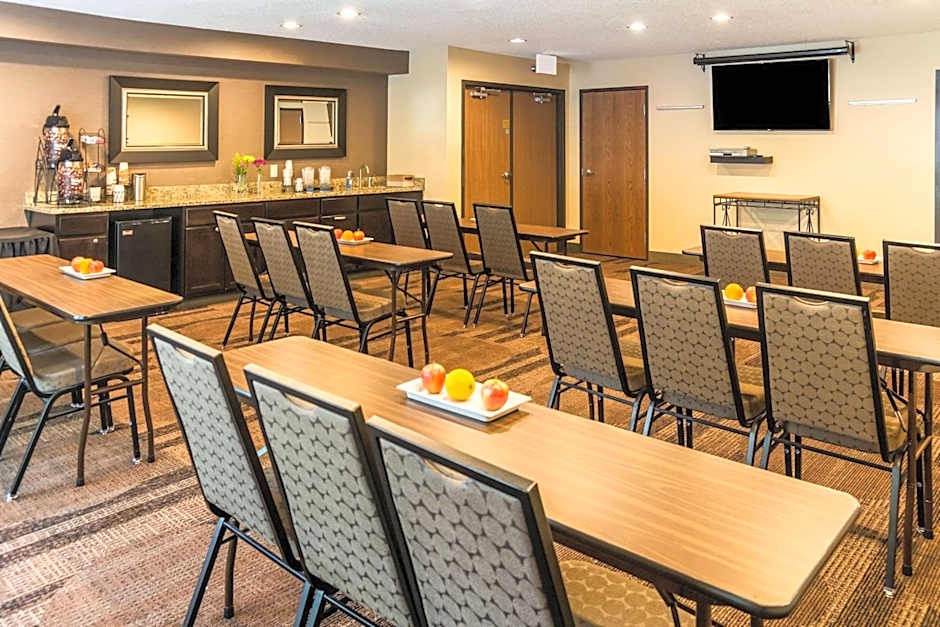 Comfort Inn West