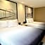 Super 8 by Wyndham Cedar Rapids