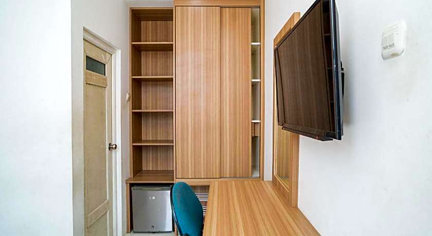 KoolKost near Mangga Besar Station