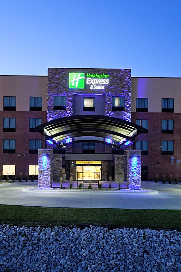 Holiday Inn Express Hotel and Suites Fort Dodge By IHG