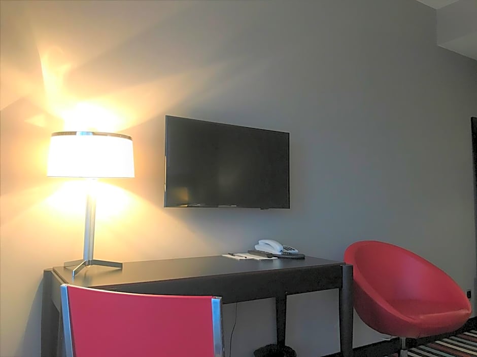 Silver Hotel & Gokart Center