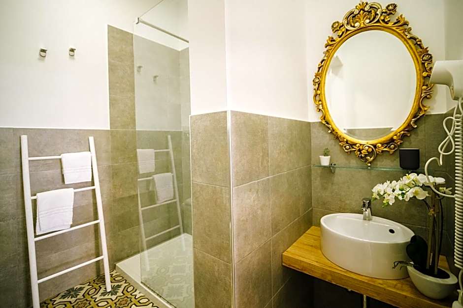 Regina Elena Rooms