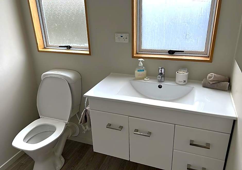 Jade Court Motor Lodge