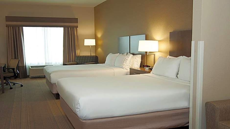 Holiday Inn Express & Suites Wichita Northeast By IHG