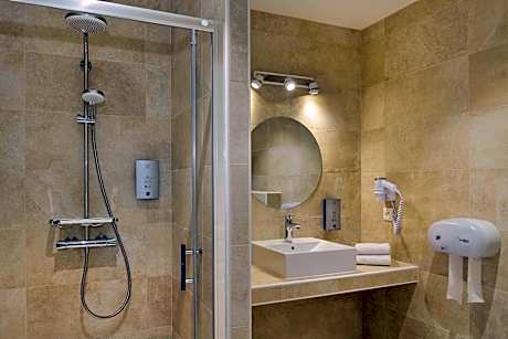 Privilege Double or Twin Room with Air Conditioning