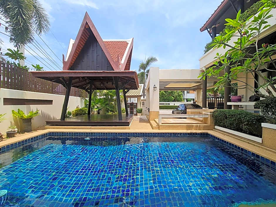 รมิดา พูล วิลล่า พัทยา Ramida Pool Villa Pattaya