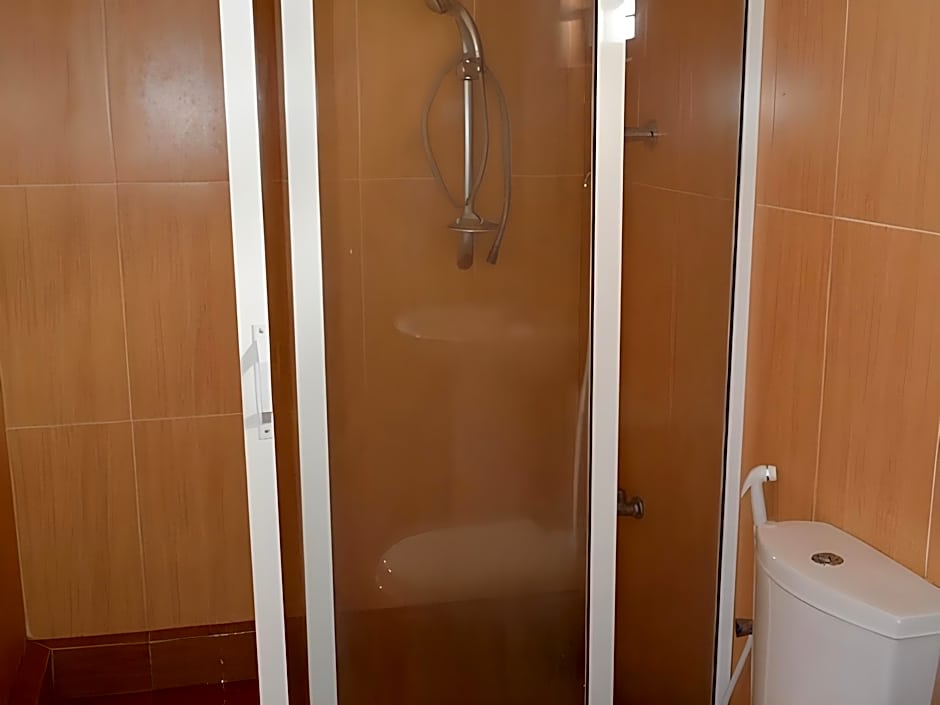 Silver Beach Hotel – Trincomalee, GA