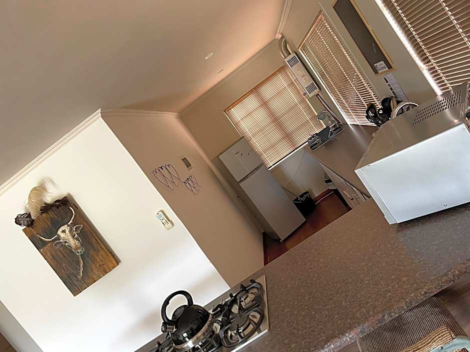 Klein Karoo Game Lodge