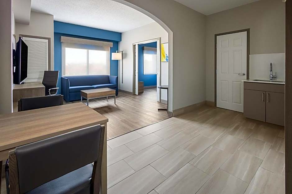 Holiday Inn Express & Suites Leesburg - Historic District by IHG