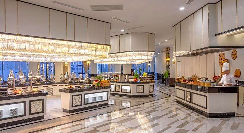 Melia Vinpearl Nha Trang Empire