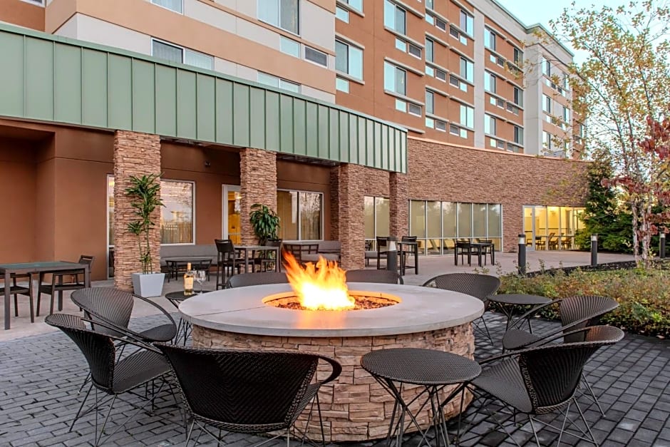 Courtyard by Marriott Yonkers Westchester County