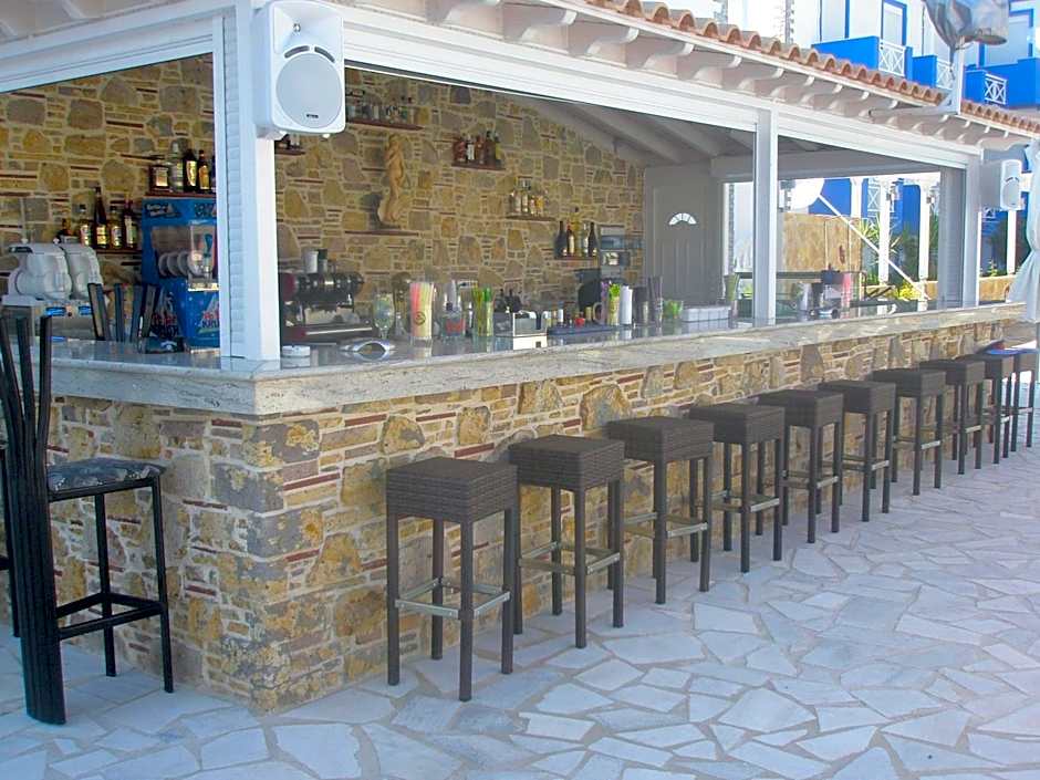 Aphrodite Beach Hotel