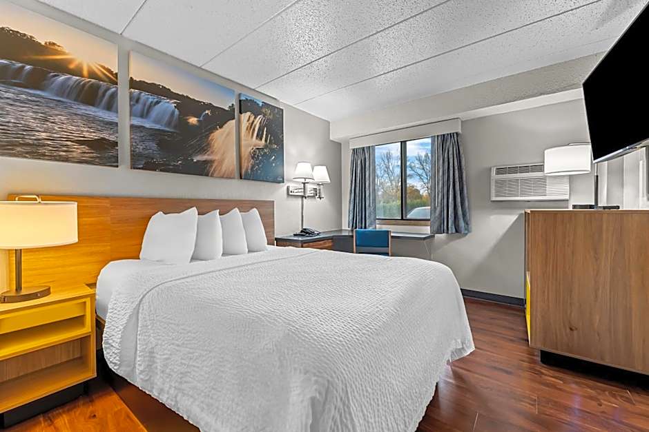 Days Inn by Wyndham Sioux Falls
