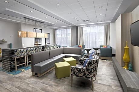 fl airport miami hampton inn east