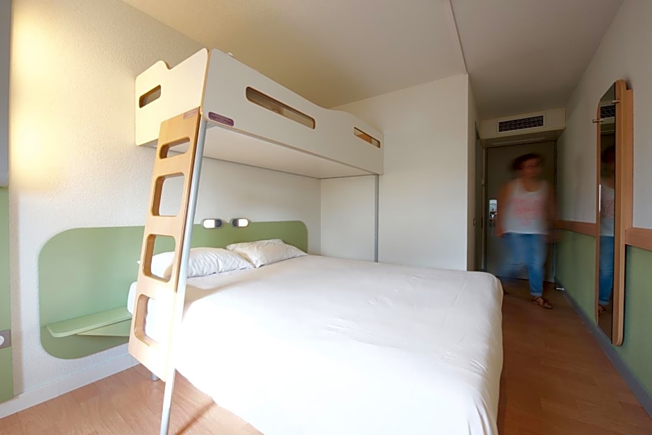 ibis budget Pau Lescar