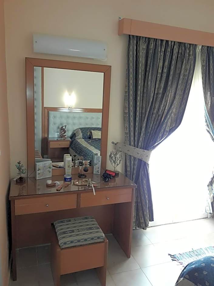 Studios Cosmopolitan