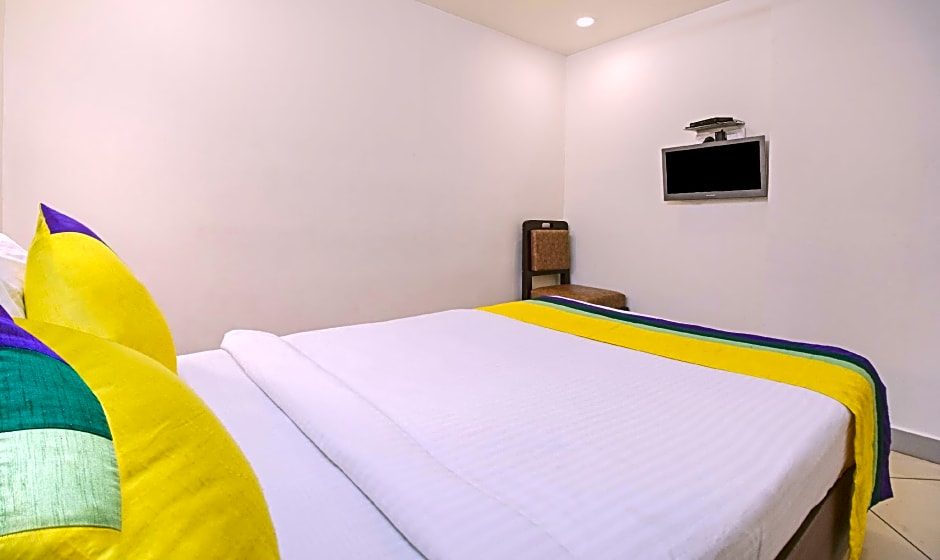 Itsy Hotels N Square