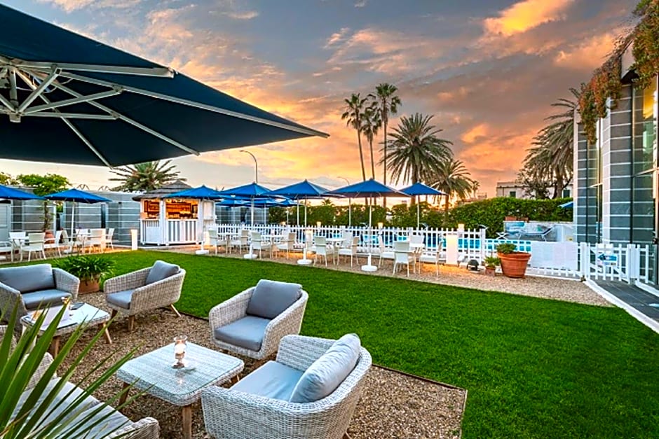 Hotel Excelsior