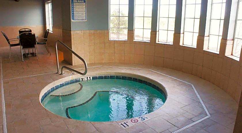 La Quinta Inn & Suites by Wyndham Tucumcari