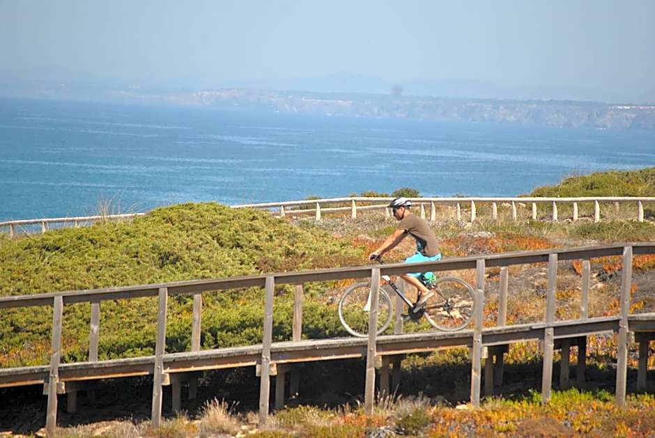 AMAZIGH HOSTEL Ensuite Rooms & Dorms with shared Kitchen