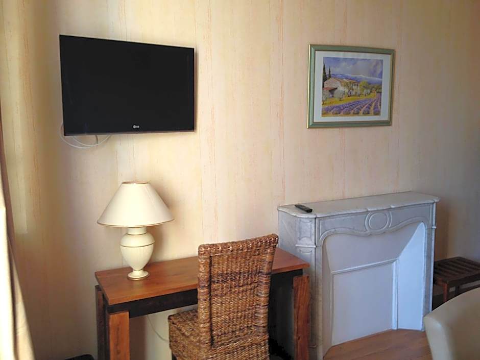 Hotel Couleurs Sud Centre-ville Gare Charleville-Mézières