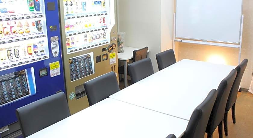 Hotel Livemax Tokyo Hamura Ekimae