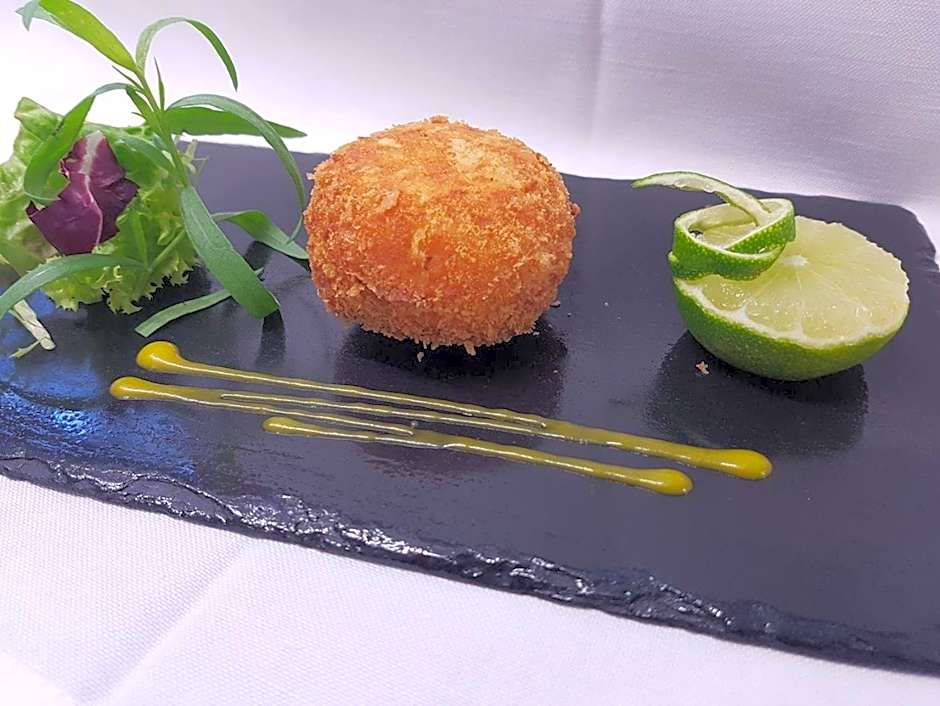 Le President-Gare Nimes Pont Du Gard