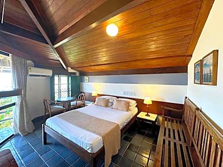 Double Room with Partial Sea View