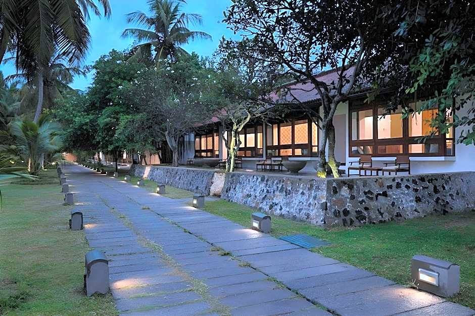 Jetwing Lagoon Wellness, A Luxury Reserve - Adults Only