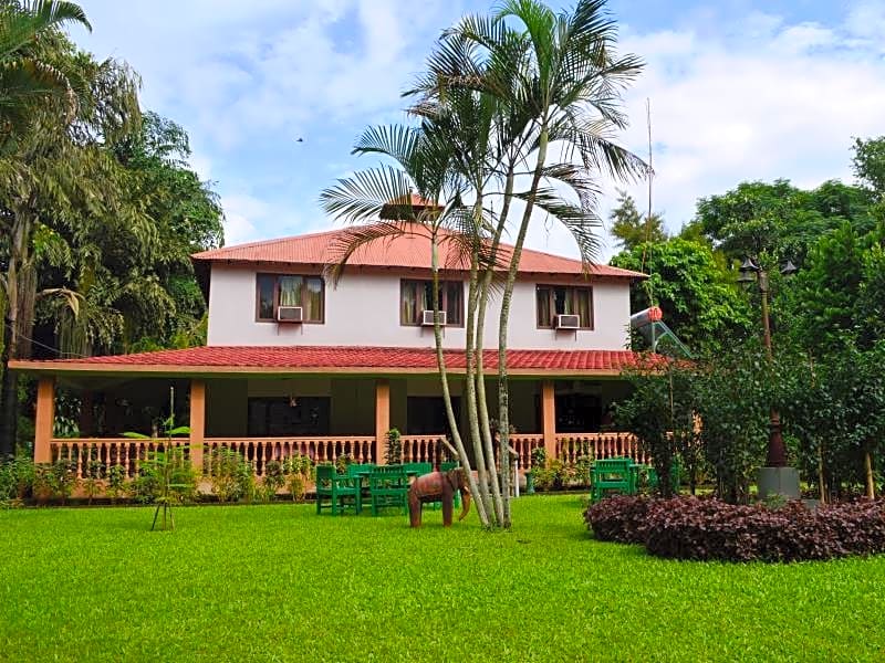 Chitwan Paradise Hotel