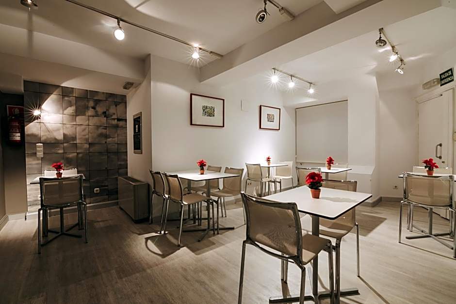 Hotel Zaragoza Plaza