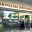 Sri Iskandar Hotel
