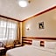 Eastland Hotel