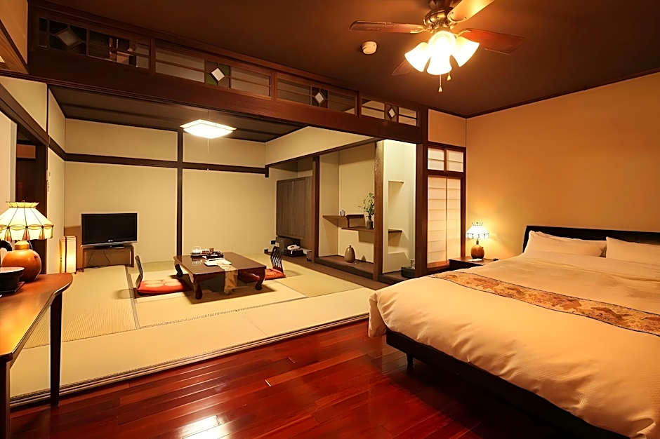 Ryokan Oomuraya