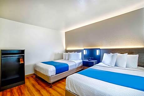 Quadruple Room - Disability Access