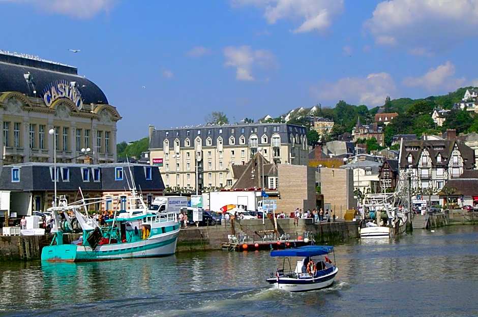 SOWELL HOTELS Le Beach