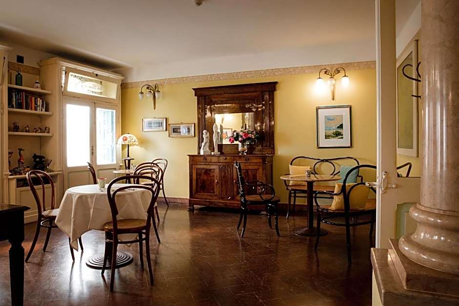 Hotel San Genesio