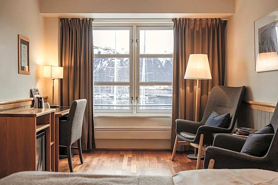 Home Hotel With